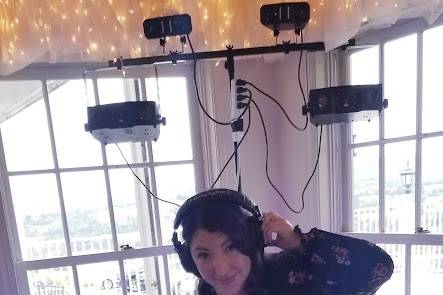 Sheena mixing for cocktail hou