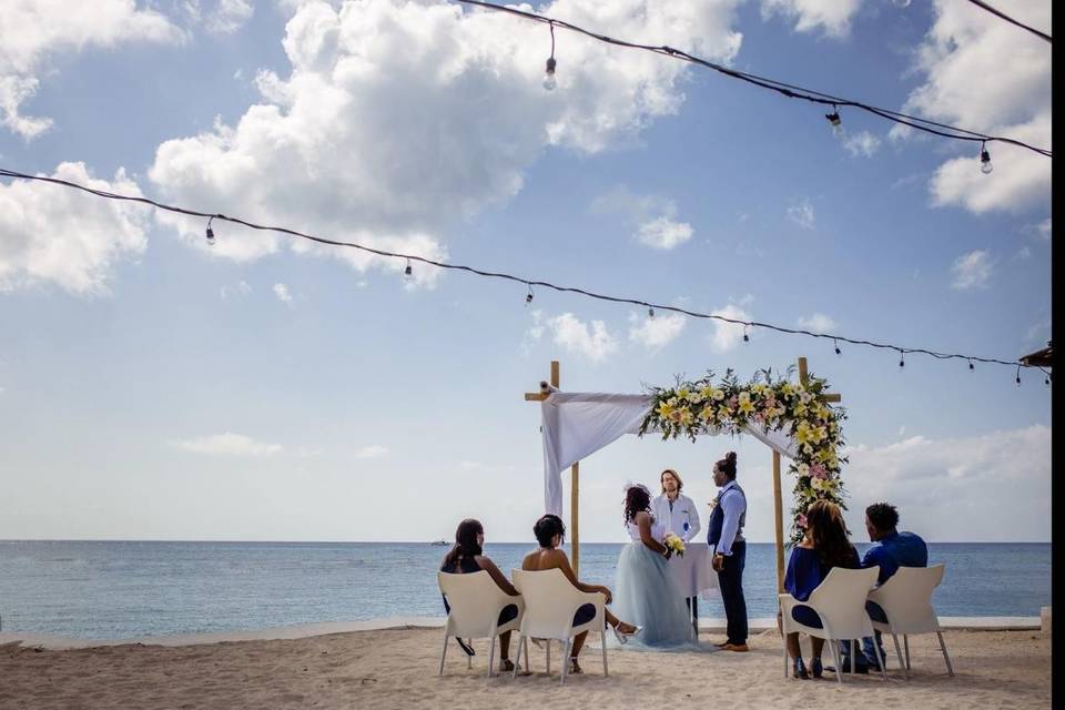 Cozumel Wedding Officiant - Officiant - Cancun, MX - WeddingWire