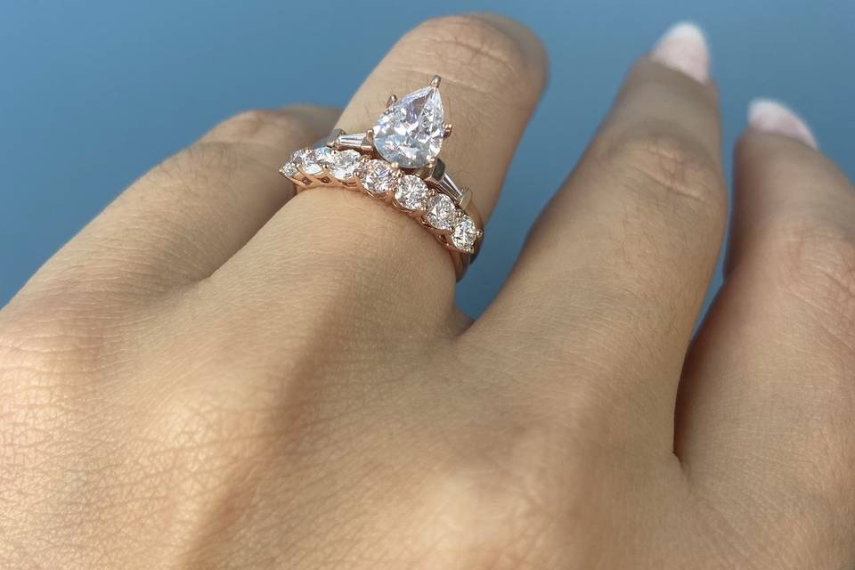 Pear Cut engagement ring