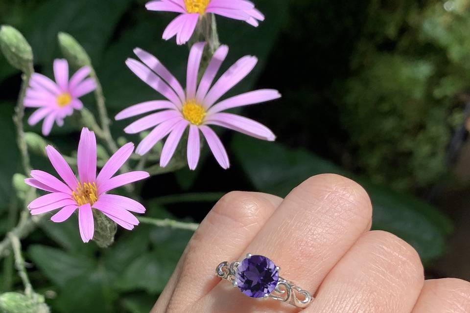 Scroll Solitaire Amethyst Ring