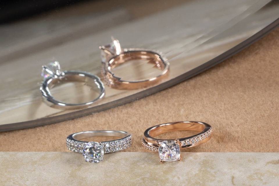 White gold and rose gold