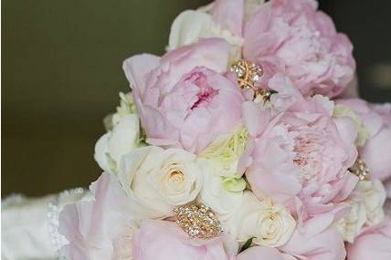 Cascade bouquet