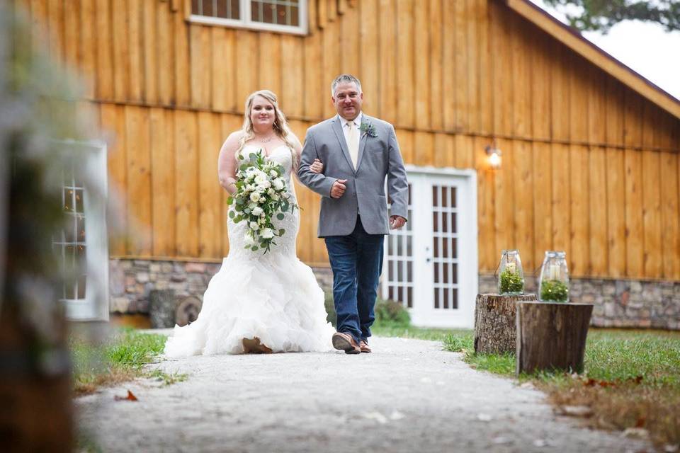 Countryside Barn at Mattison Farms