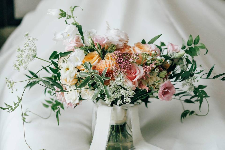 Airy Peach Bridal Bouquet