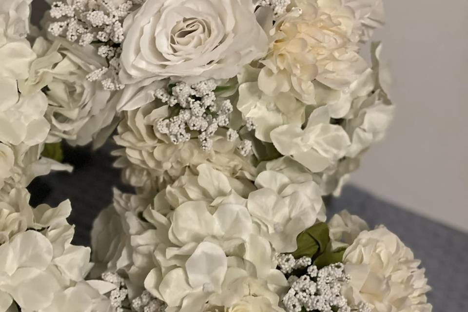 White bouquet