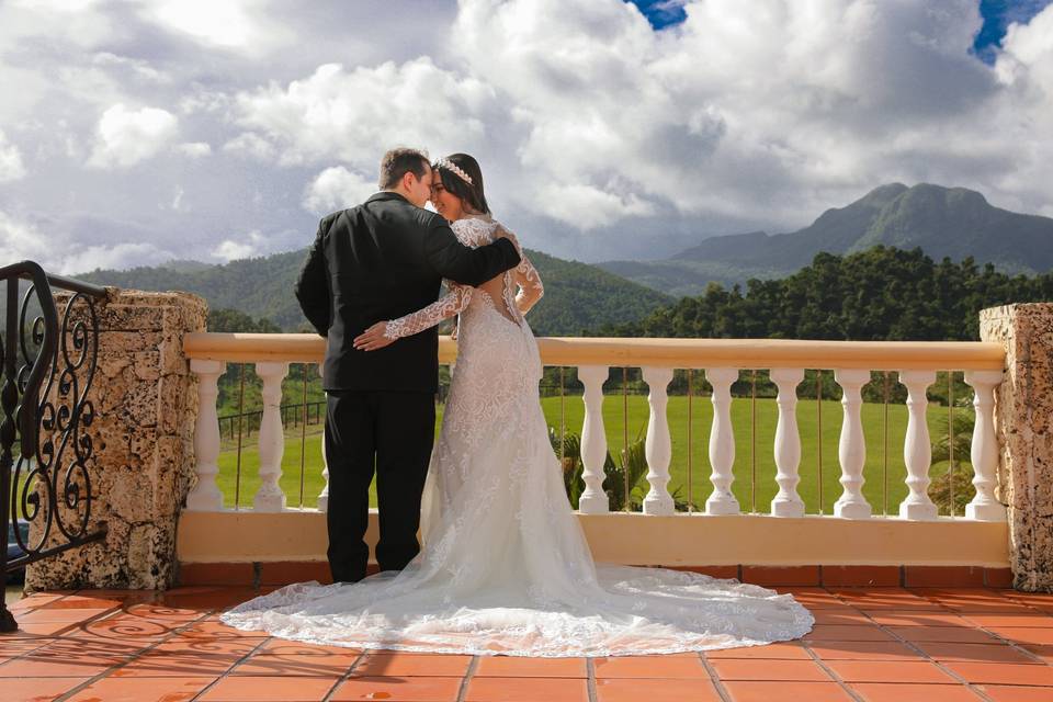 VIEW TO THE YUNQUE