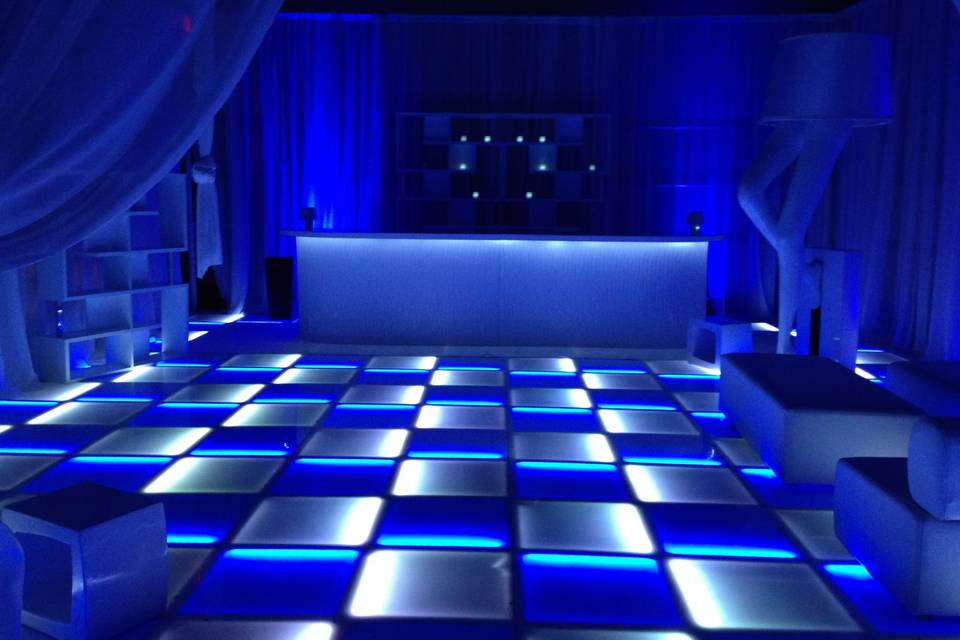 OrlandoDanceFloorRental.com