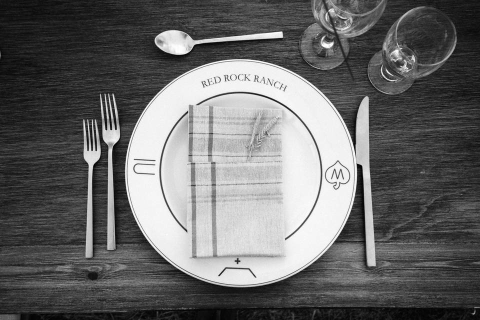 Table Setting (@homegrownvisua