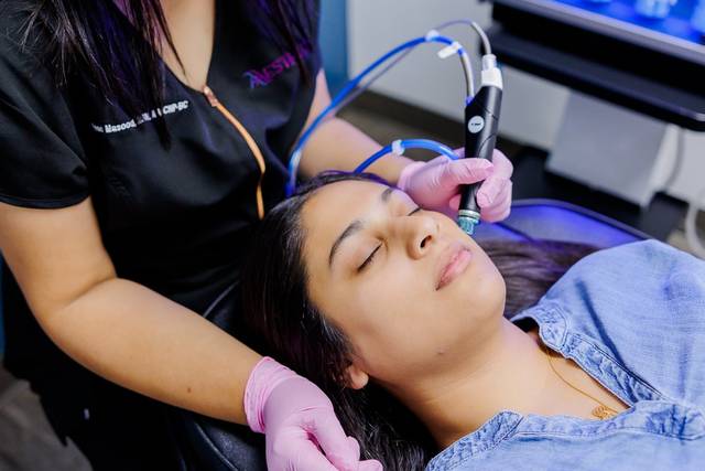 HydraFacial