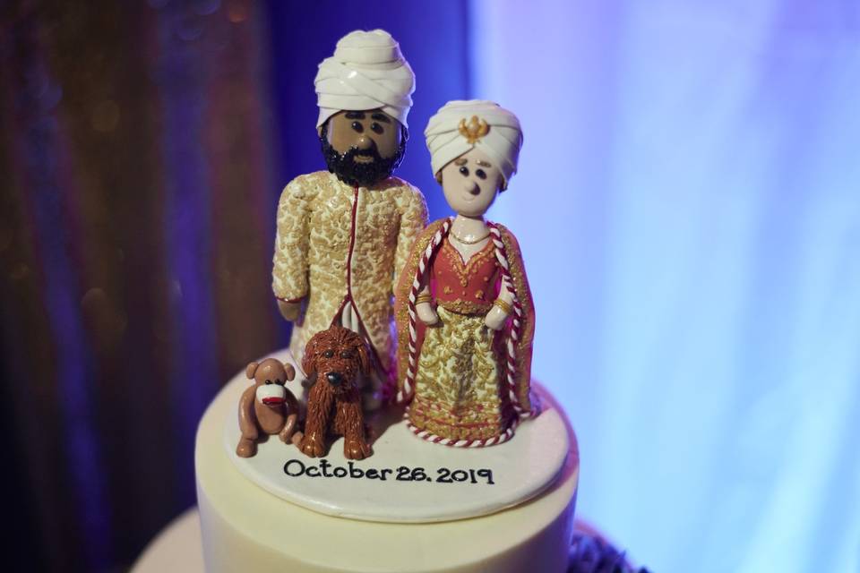 Cake topper