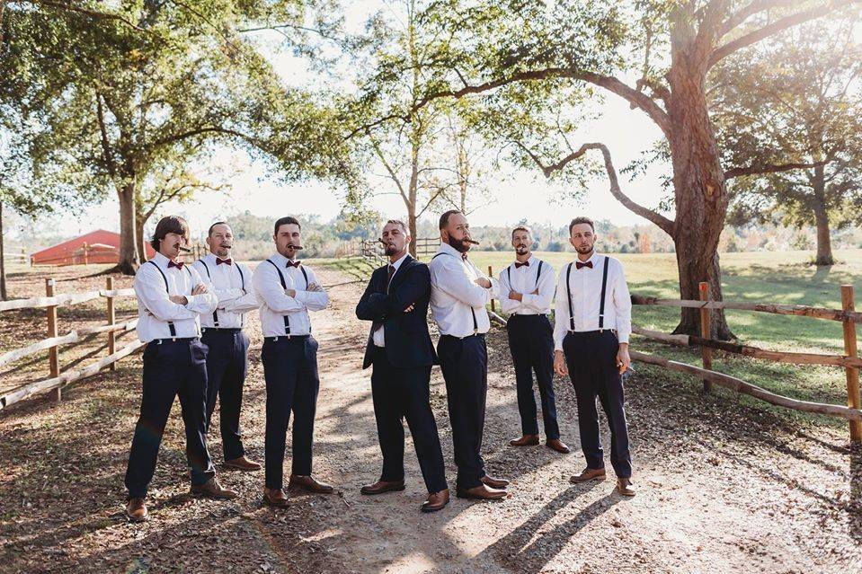 Groomsmen Pose