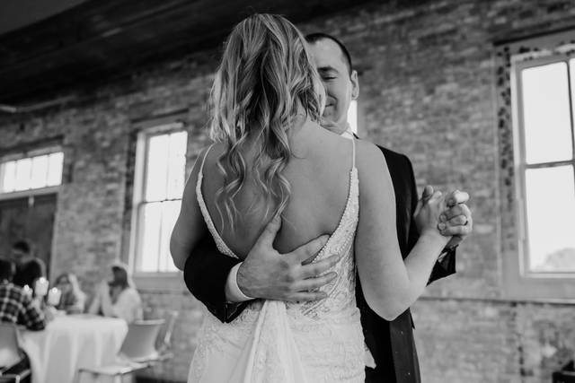 First dance with your love...