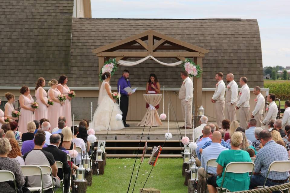Beautiful outdoor wedding