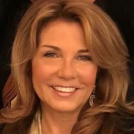 Ann Marie Henis