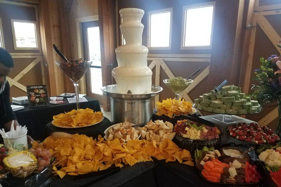 Queso fountain