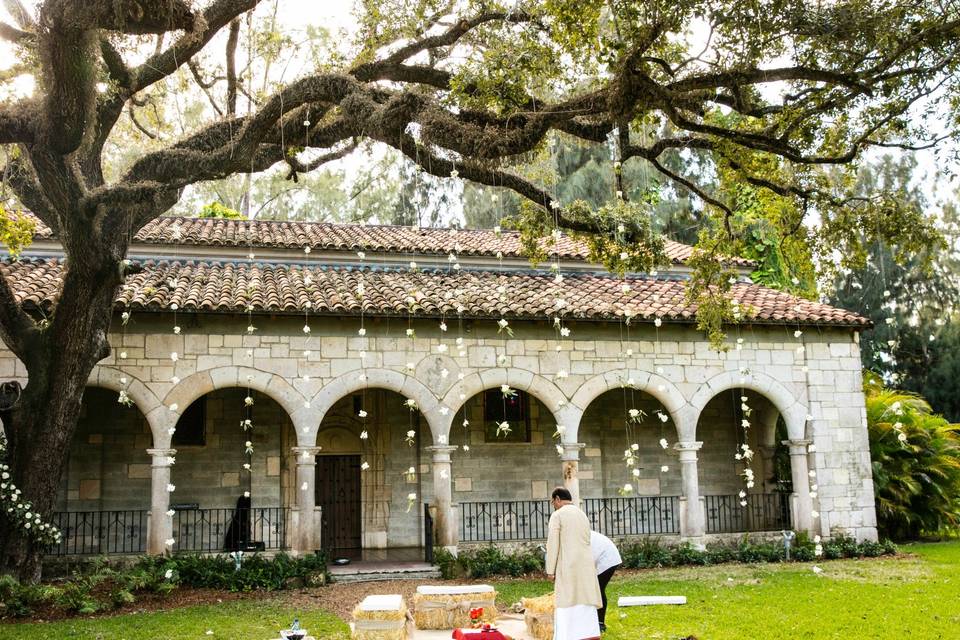 Ceremony with flower garlands