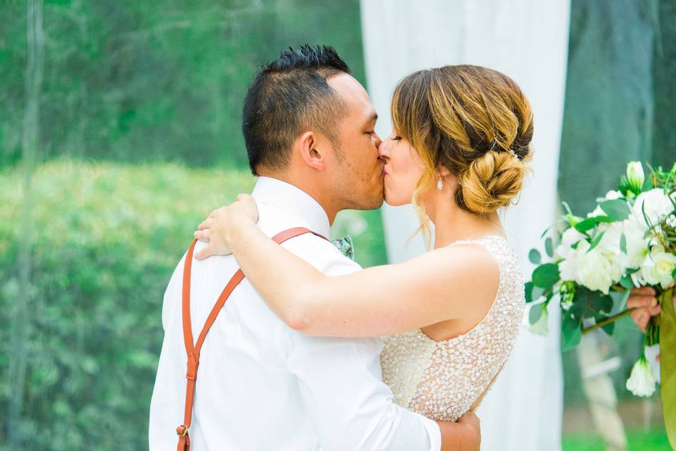 The Black Stallion | OBX WeddingPhotography: Maite PhotographyCoordination: The Proper SettingDecor: Bells & WhistlesMusic: DJ BruceCaterer: Ocean BoulevardDessert: Just DessertsRentals: Ocean Atlantic Rentals, I Do OBX ChairsHair & Makeup: Lovies Salon & Spa