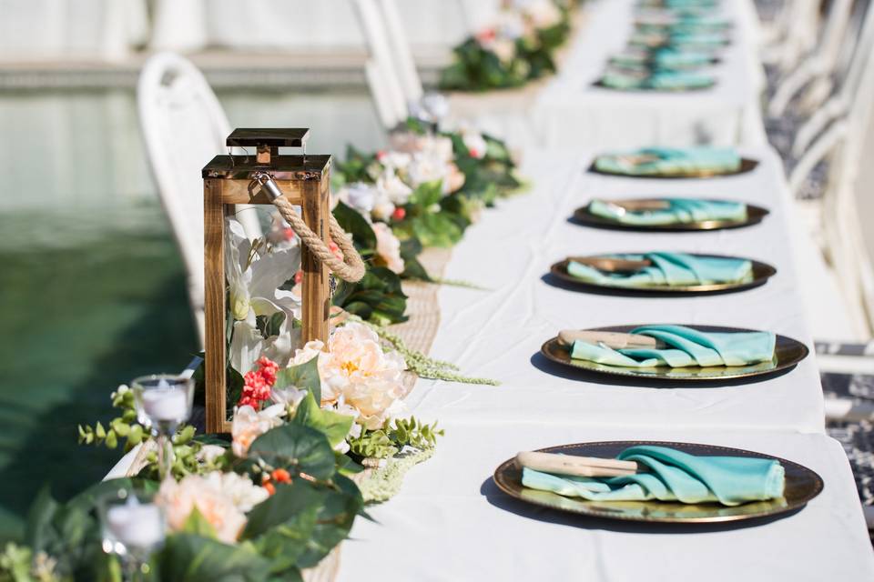 Tablescape