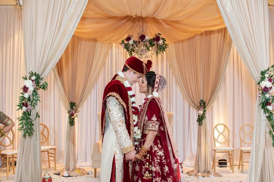 Mandap/Chuppah