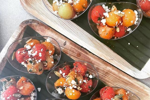 Wandering Table Catering