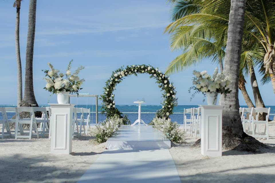 Pearl Beach Club