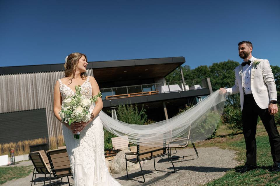 Romantic Shalese Photo