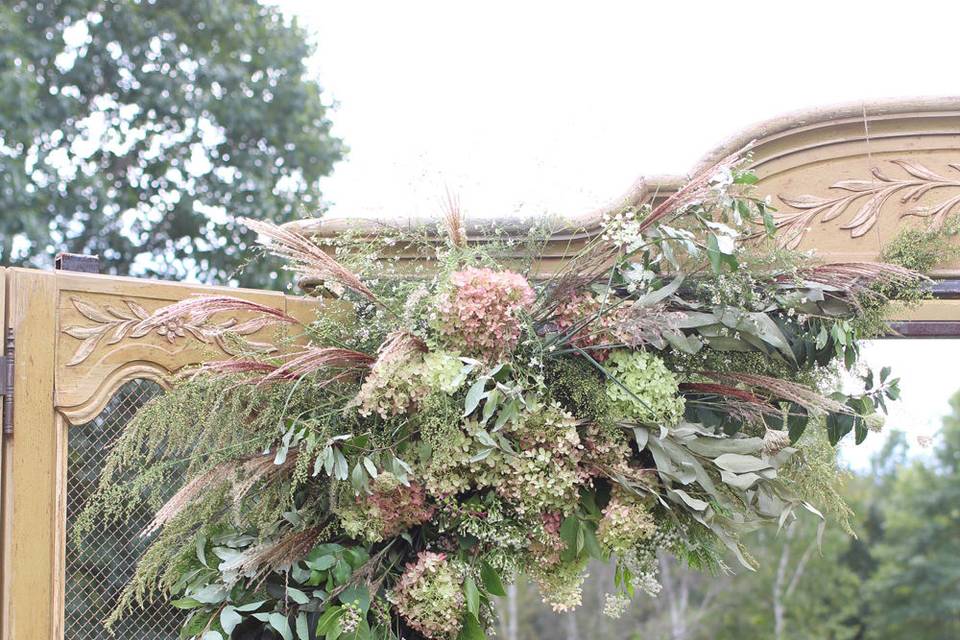 September Wedding Arch