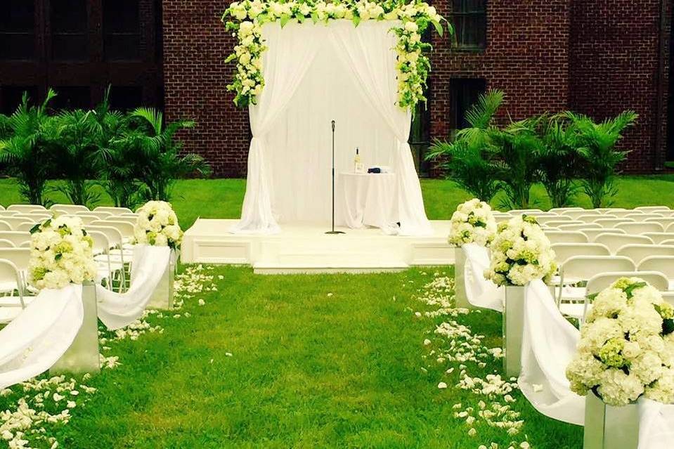 Outdoor Ceremony