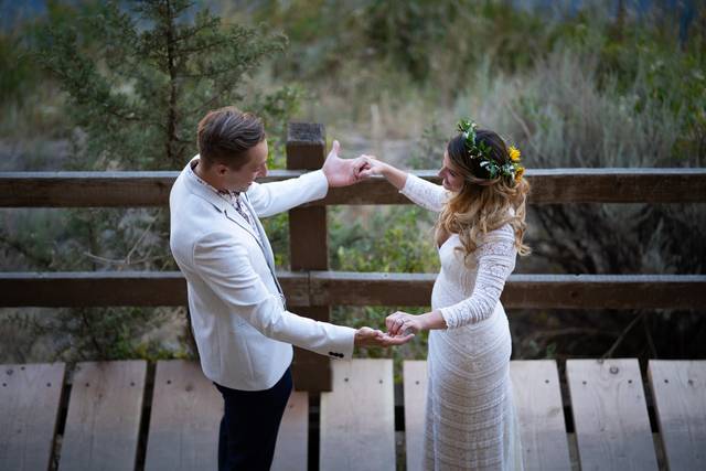 Wedding couple portrait, Portland Oregon