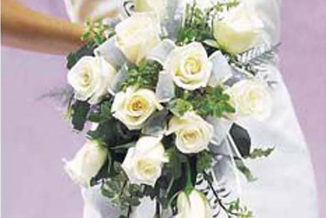 Cascading bridal bouquet