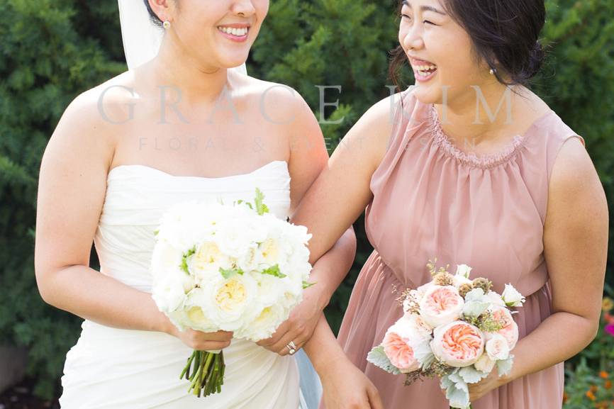 Grace Kim Floral & Event Design- white and pink wedding bouquets: garden roses, spray roses, dahlias, ranunculus, scabiosa pods, seeded eucalyptus, dusty miller