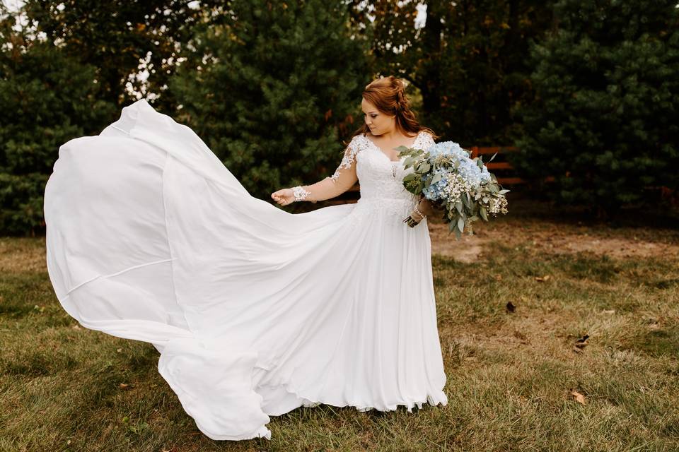 Stunning Bride & Gown