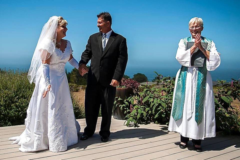 Reverend Elizabeth River Wedding Officiant