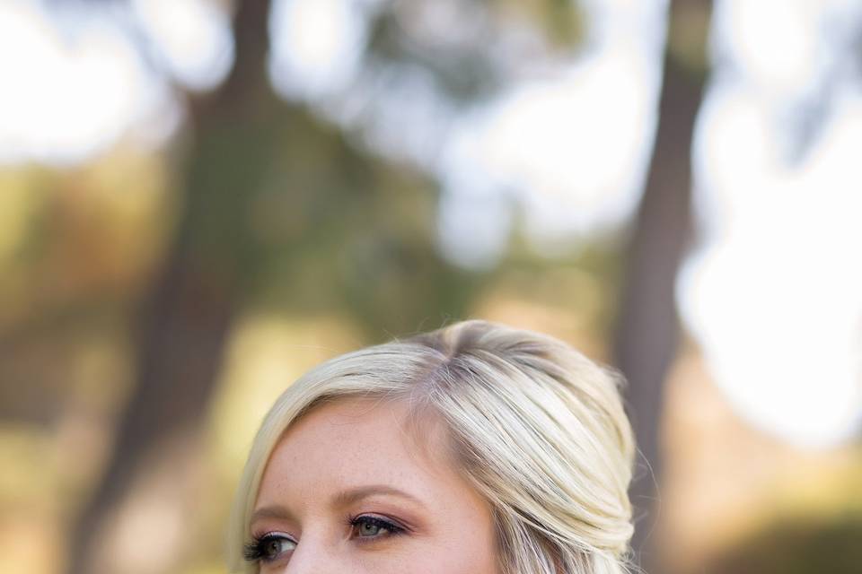 Wedding day touch ups