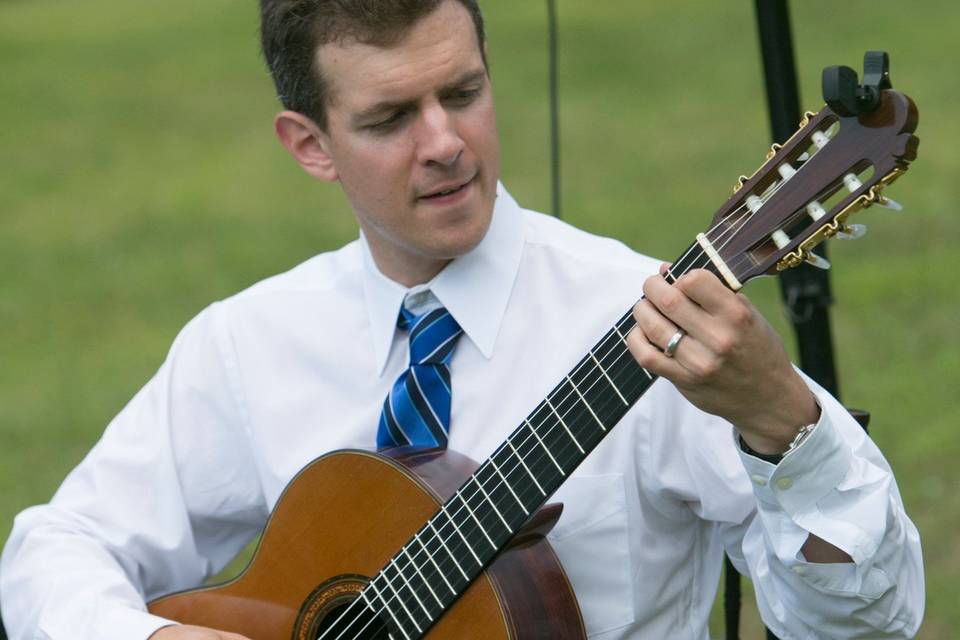 Jim Falbo (classical/romantic acoustic guitarist)