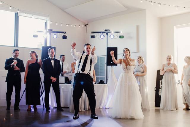 DANCE Floor (@taylorlauren)
