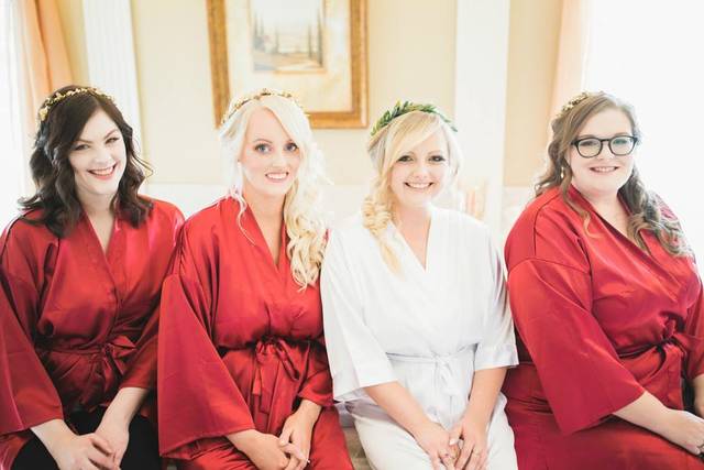 Bride and bridesmaids