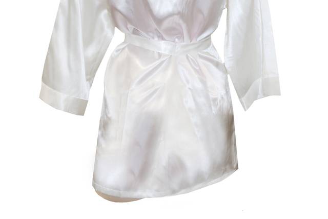 SHOP Classy Bride for your Personalized Satin Robes for the Bride and the new Mrs. This custom embroidered satin kimono robe is the ideal gift for any bride to be. The beautiful embroidery across the back makes it personal and a true keepsake the bride and her bridal party will enjoy for years to come. Give this robe at a bridal shower, lingerie shower, or bachelorette party and the bride to be will be happy to add this to her bridal lingerie collection. This satin robe is a classic!http://www.classybride.com/Personalized-Robe-s/1903.htm