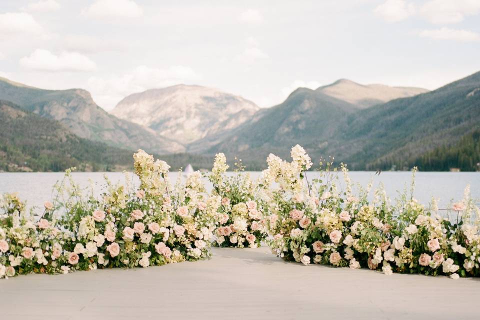 Lakeside Mountain Wedding