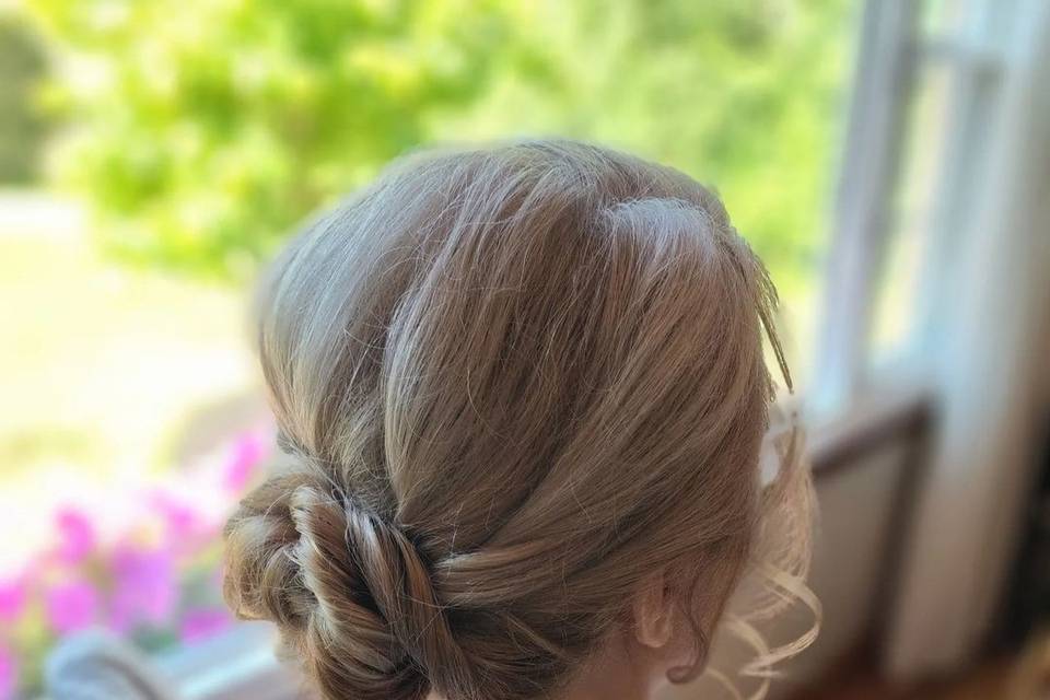 Low updo