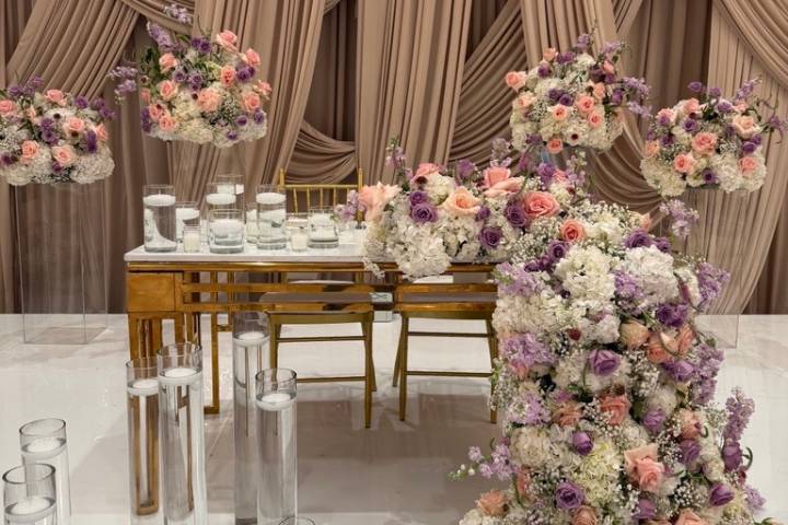 Head Table