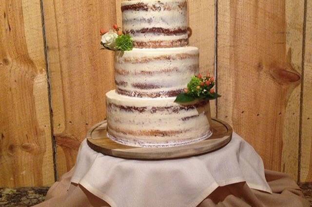 Semi-naked cake