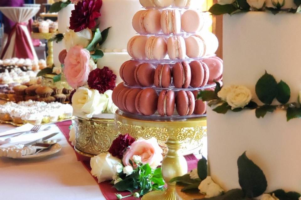 Macaron tower