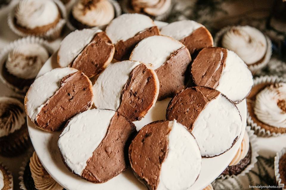 Half-moon cookies