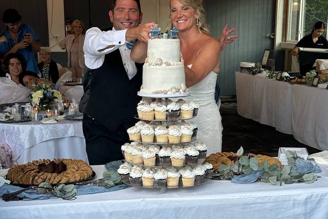 Cake cutting