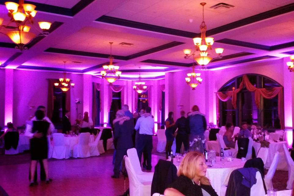 MMaritage Ballroom Uplighting