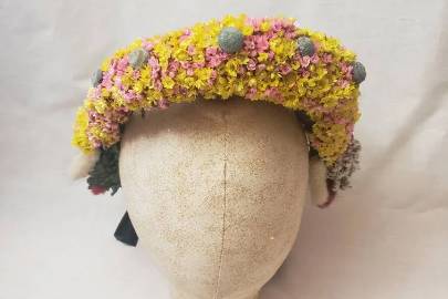 Close up of spring crown