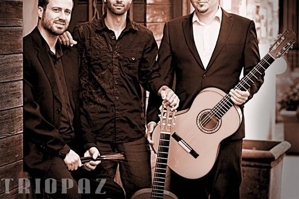 Trio Paz for your wedding! Trio Paz plays Romantic Spanish guitar for ceremonies, and instrumental acoustic Spanish Flamenco Rumba, Latin, and Brazilian music for cocktails, dinner and reception.