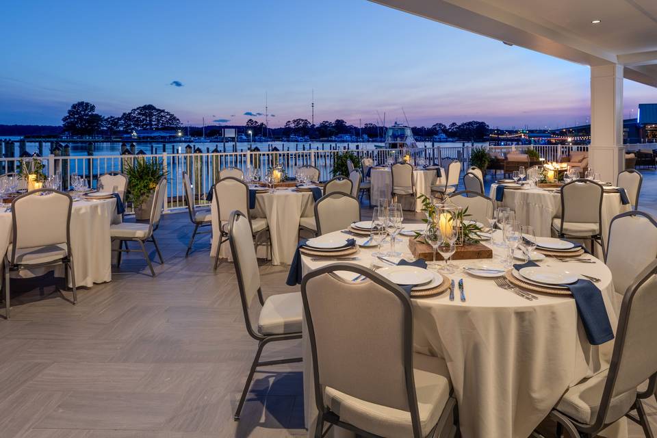 Outdoor waterfront receptions