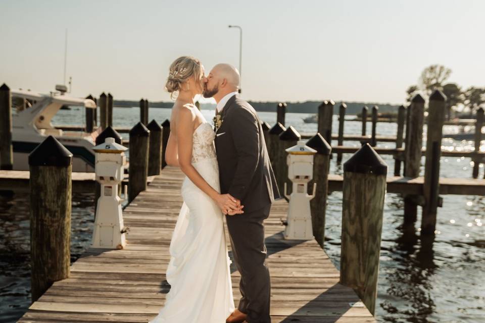 A special moment on the dock